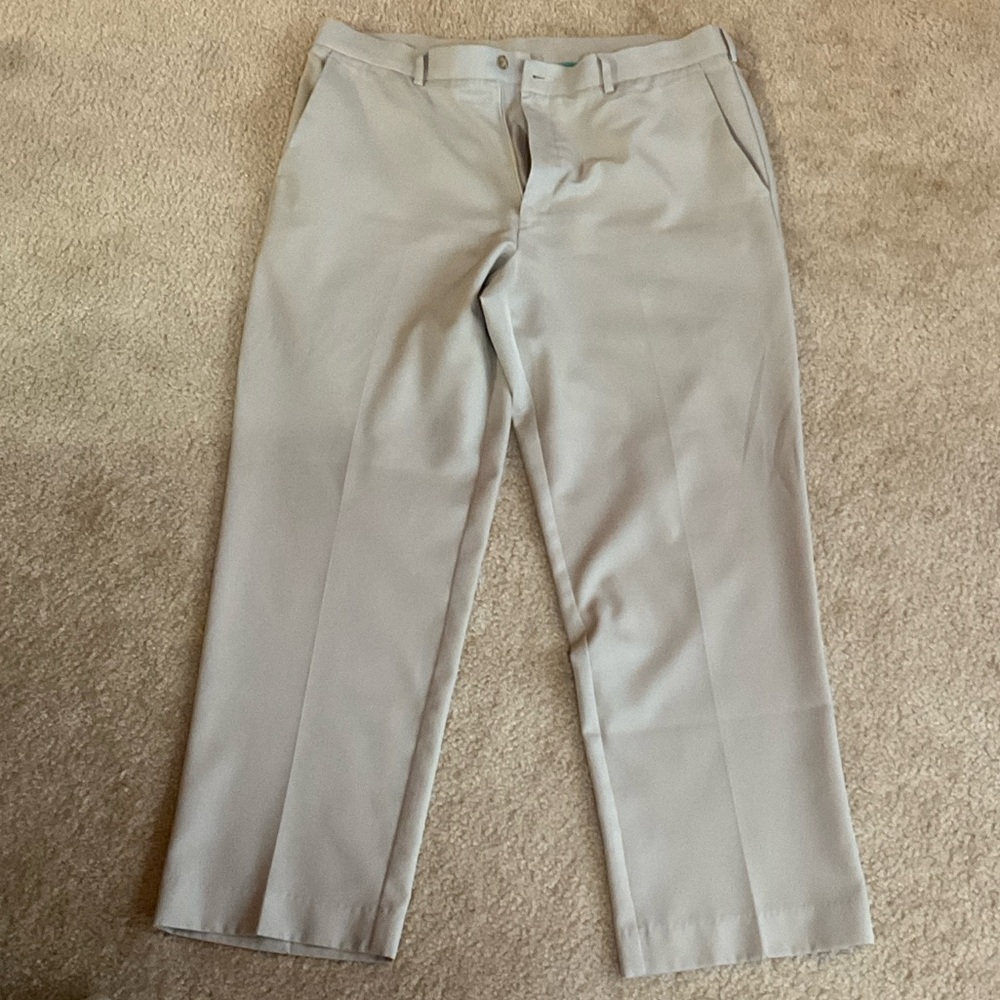 Pro Tour Khaki Pants